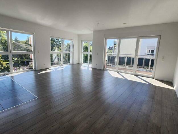 Wohnung zur Miete 1.100 € 2 Zimmer 80 m² 4. Geschoss Offenbach am Main 63065