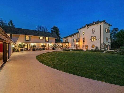 Haus zum Kauf 20.936.740 € 1.020 m² 5.000 m² Grundstück Choulex 1244