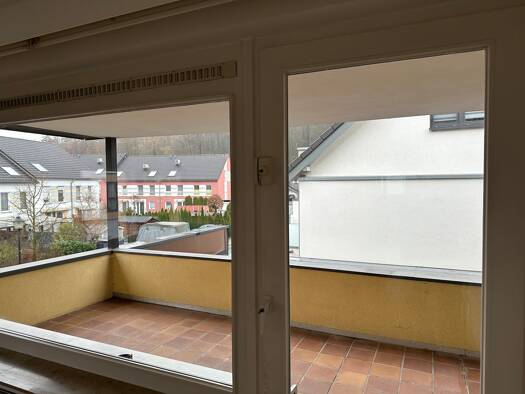 Wohnung zur Miete 790 € 2 Zimmer 72 m² Geschoss 1/2 frei ab sofort Hennef Hennef (Sieg) 53773