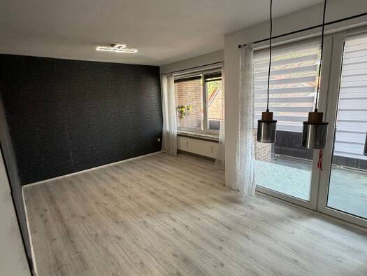 Wohnung zur Miete 730 € 3 Zimmer 66,3 m² 2. Geschoss frei ab sofort Mitte Delmenhorst 27753
