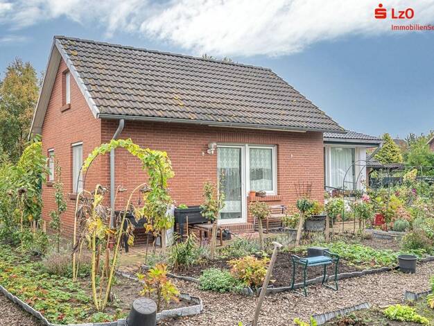 Einfamilienhaus zum Kauf 174.000 € 5 Zimmer 80,7 m² 820 m² Grundstück Sehestedt Jade 26349