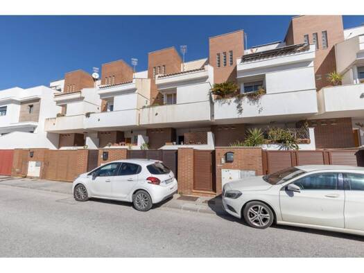 Reihenhaus zum Kauf 345.000 € 4 Zimmer 232 m² Venezuela 25 Churriana de la Vega 18194