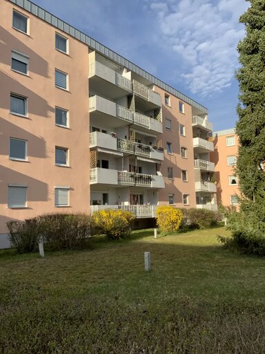 Wohnung zum Kauf provisionsfrei 195.000 € 3 Zimmer 84 m² frei ab sofort Ettenhoferstr. 6 Fürstenfeldbruck Fürstenfeldbruck 82256