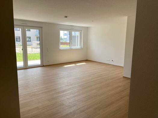 Terrassenwohnung zur Miete 1.122 € 2 Zimmer 93,5 m² frei ab sofort Fritz-Hackstr. 4 Niederweiler Müllheim 79379