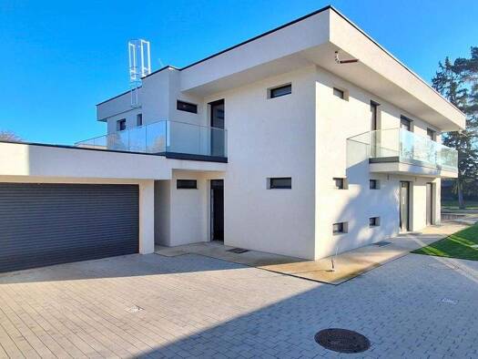 Einfamilienhaus zum Kauf - Erstbezug 1.399.900 € 5 Zimmer 274 m² 831 m² Grundstück Wien, Donaustadt 1220