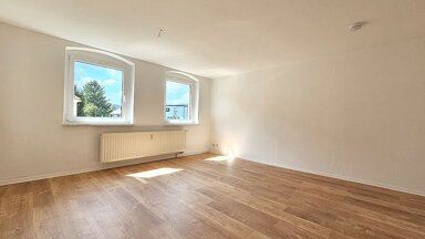 Wohnung zur Miete 421 € 3 Zimmer 84 m² 3. Geschoss Lutherstraße 11 Aue 8280