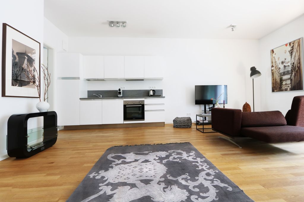 Wohnung zur Miete Wohnen auf Zeit 2.700 € 2 Zimmer 70 m²<br/>Wohnfläche ab sofort<br/>Verfügbarkeit Gartenstraße Gesundbrunnen Berlin 10115