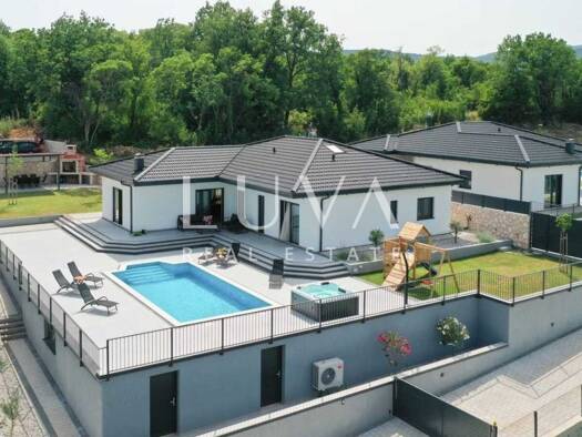 Haus zum Kauf 4 Zimmer 165 m² 210 m² Grundstück Imotski 0