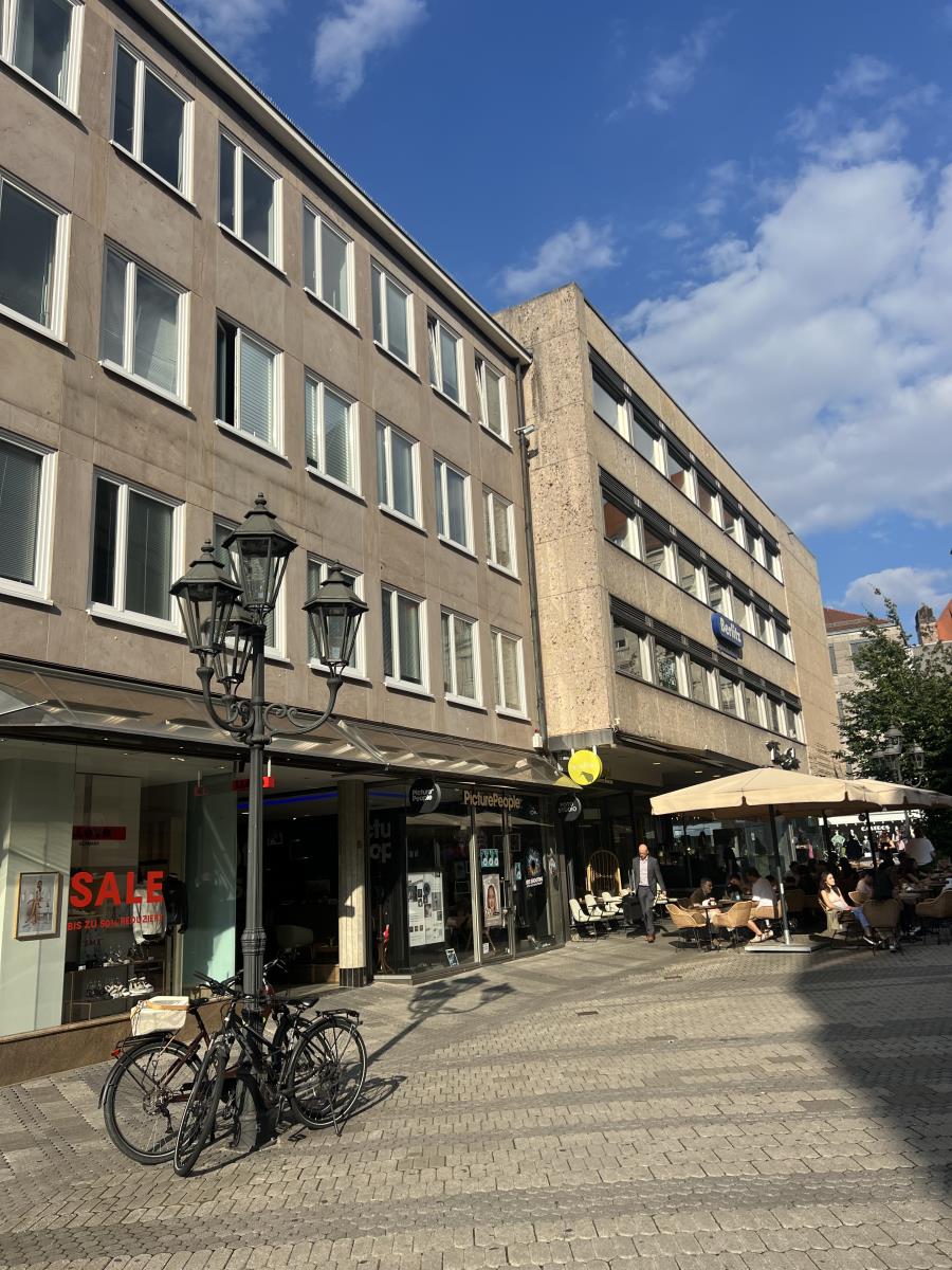 Ladenfläche zur Miete 267,1 m²<br/>Verkaufsfläche ab 59,1 m²<br/>Teilbarkeit Altstadt / St. Lorenz Nürnberg 90402