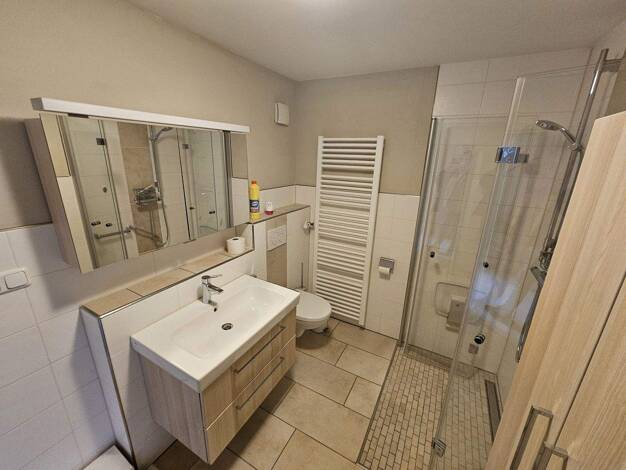 Reihenmittelhaus zum Kauf 535.000 € 6 Zimmer 115 m² 180 m² Grundstück Innenstadt Spardorf 91080