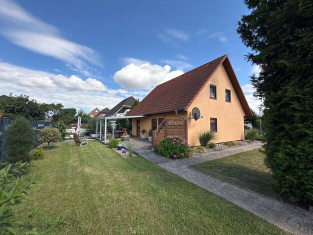 Einfamilienhaus zum Kauf provisionsfrei 287.000 € 5 Zimmer 128 m² 600 m² Grundstück frei ab sofort Ihlenfeld Neuenkirchen 17039