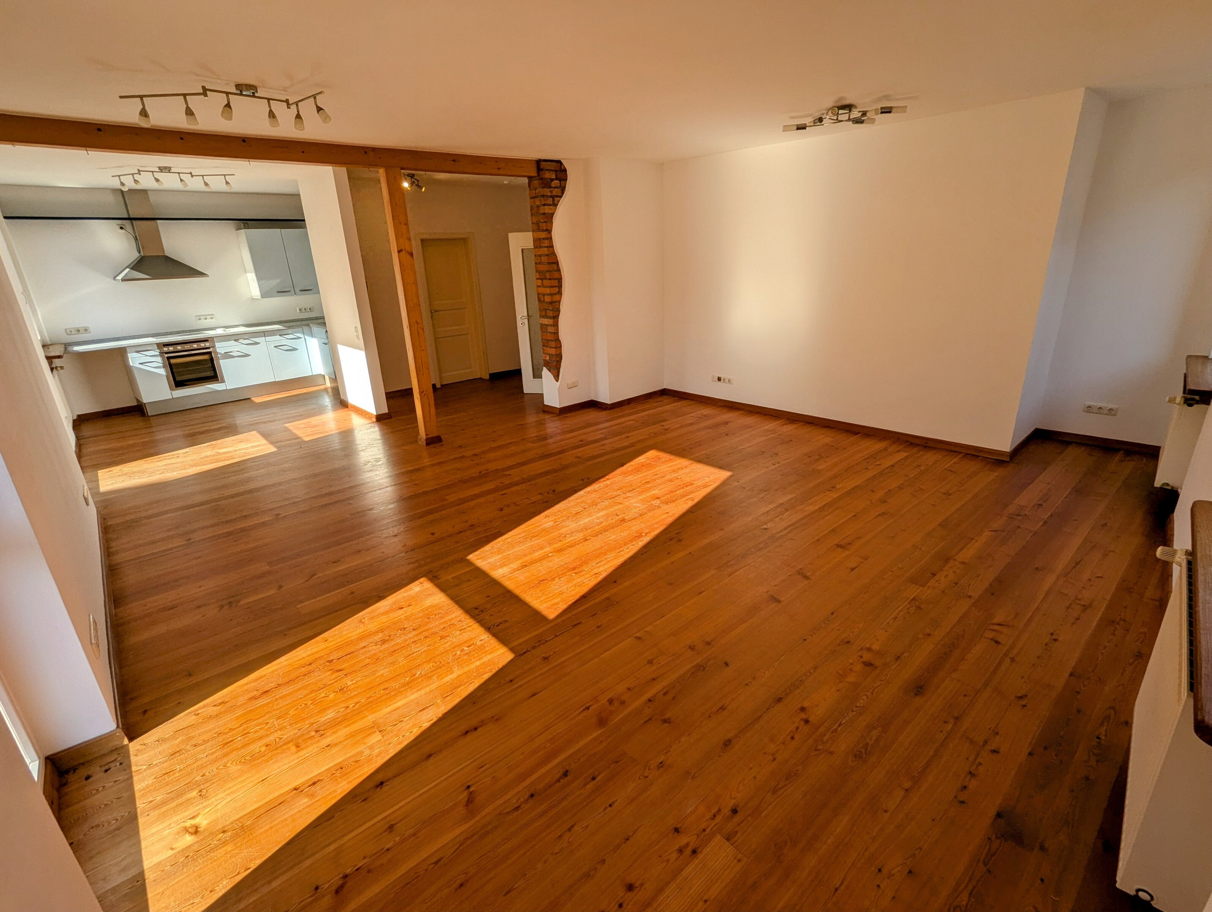 Wohnung zur Miete 580 € 2 Zimmer 75 m²<br/>Wohnfläche 1.<br/>Geschoss ab sofort<br/>Verfügbarkeit Amorbach Amorbach 63916