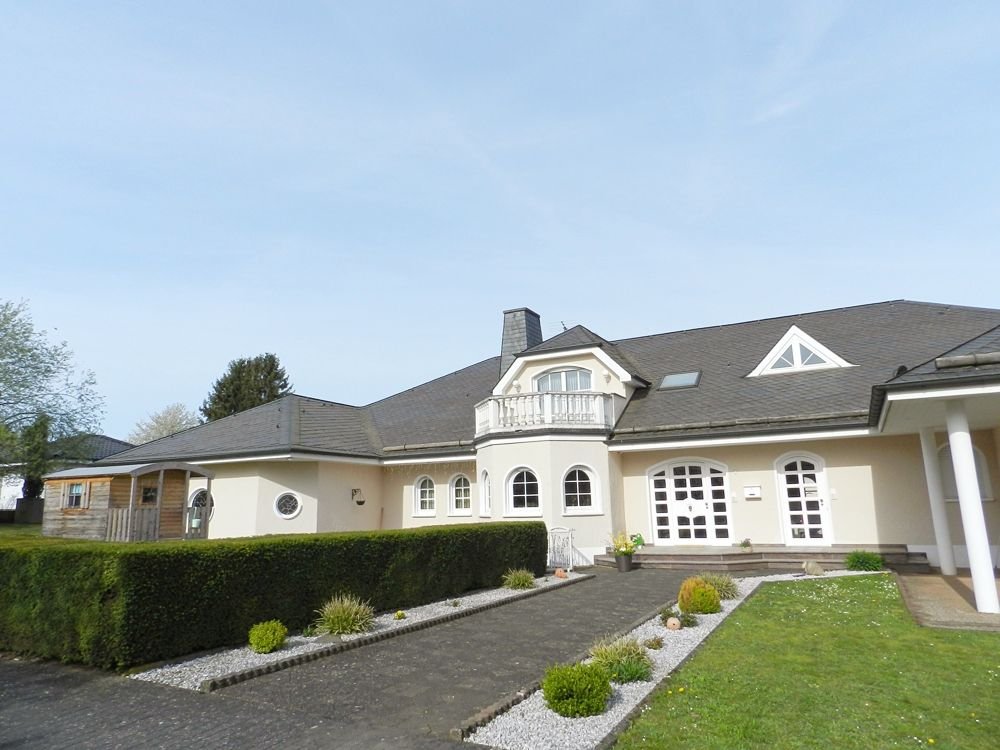 Mehrfamilienhaus zum Kauf 699.000 € 8 Zimmer 465 m²<br/>Wohnfläche 2.442 m²<br/>Grundstück Kempfeld 55758