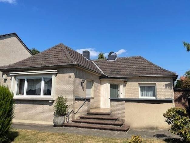 Bungalow zum Kauf 379.000 € 78 m² 600 m² Grundstück Eil Porz 51145