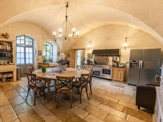 Einfamilienhaus zum Kauf 2.480.000 € 9 Zimmer 510 m² 816 m² Grundstück Paradou 13520