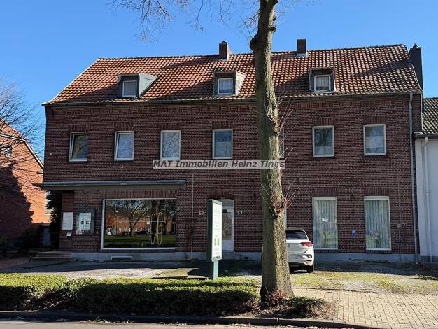 Haus zum Kauf 390.000 € 10 Zimmer 265 m² 594 m² Grundstück Birgden Gangelt 52538