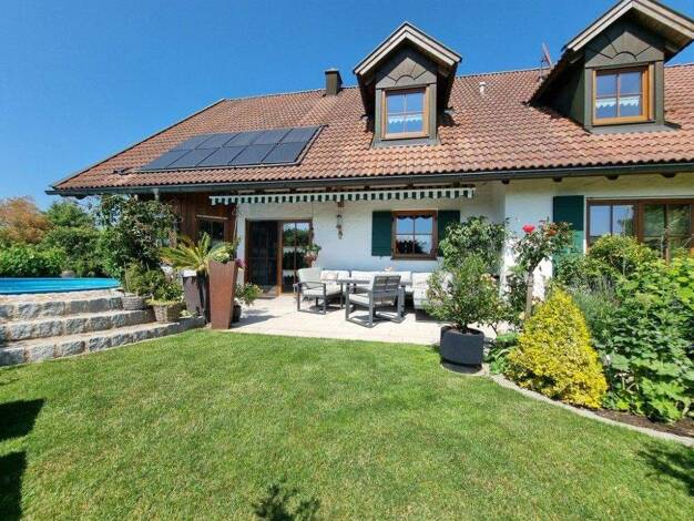 Einfamilienhaus zum Kauf 720.000 € 7 Zimmer 226 m² 815 m² Grundstück Burgoberbach 91595