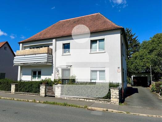 Mehrfamilienhaus zum Kauf 329.000 € 6 Zimmer 167 m² 638 m² Grundstück Adelsdorf Adelsdorf 91325