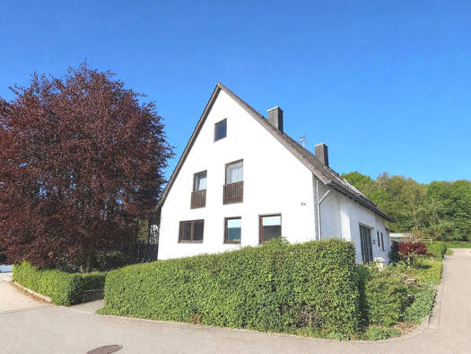 Einfamilienhaus zum Kauf 759.000 € 8 Zimmer 238 m² 493 m² Grundstück Krumbach Krumbach (Schwaben) 86381