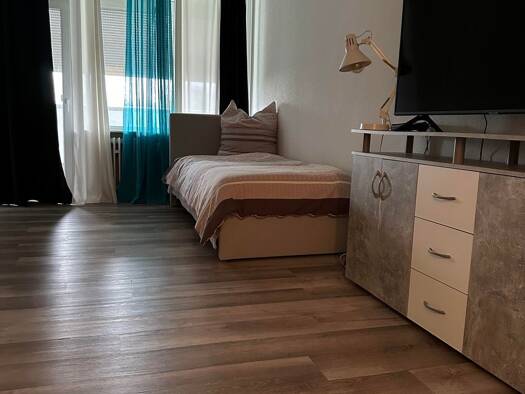 Wohnung zur Miete 1.195 € 1 Zimmer 35 m² 4. Geschoss Urbach Köln 51145