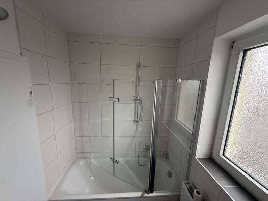 Wohnung zur Miete 1.100 € 3 Zimmer 77 m² 2. Geschoss frei ab 01.03.2026 Griesheim 64347
