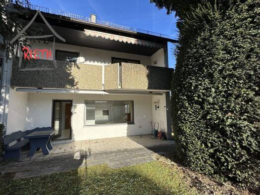 Reihenendhaus zur Miete 1.680 € 6 Zimmer 140 m² 431 m² Grundstück Ost Ludwigsburg 71640