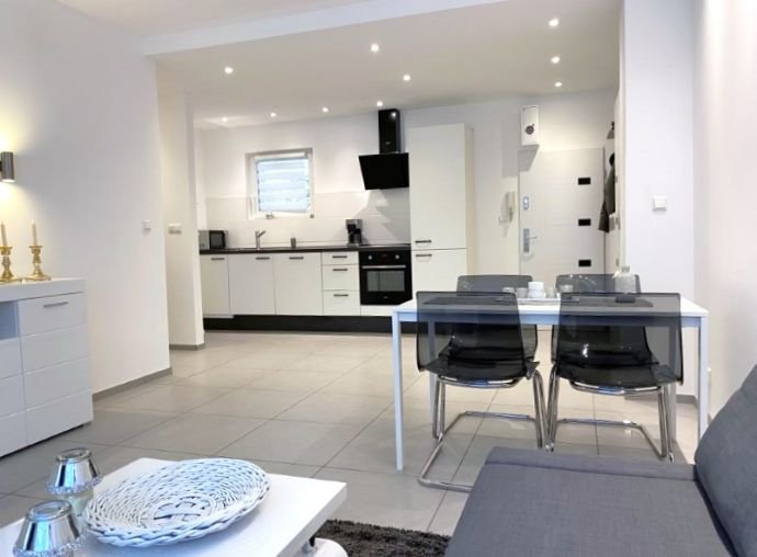 Wohnung zur Miete Wohnen auf Zeit 1.650 € 2 Zimmer 50 m²<br/>Wohnfläche 01.01.2025<br/>Verfügbarkeit Wilmersdorf Berlin 10707