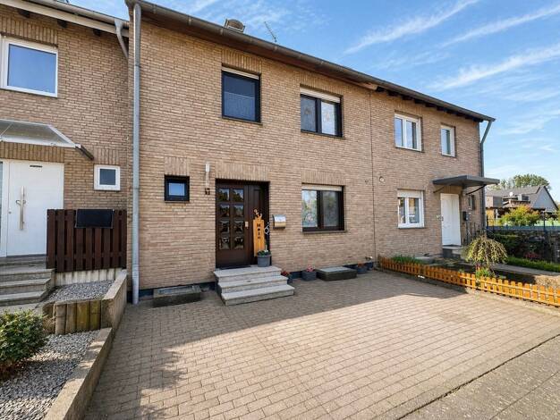 Reihenmittelhaus zum Kauf 369.000 € 5 Zimmer 104 m² 249 m² Grundstück Barrenstein Grevenbroich 41515