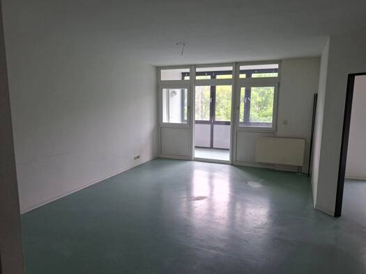 Wohnung zur Miete nur mit Wohnberechtigungsschein 438 € 3 Zimmer 75 m² 1. Geschoss frei ab sofort Schadebergstraße 77 Mühlhausen Mühlhausen/Thüringen 99974