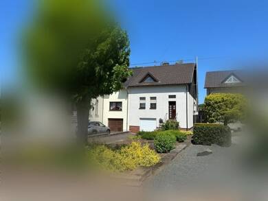 Einfamilienhaus zur Miete 1.050 € 6 Zimmer 125 m² frei ab 15.09.2025 Hülzweiler Schwalbach 66773