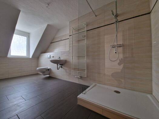 Wohnung zur Miete 622 € 4 Zimmer 110,3 m² frei ab 01.05.2026 Bahnhofstr. 50 Döbeln 04720