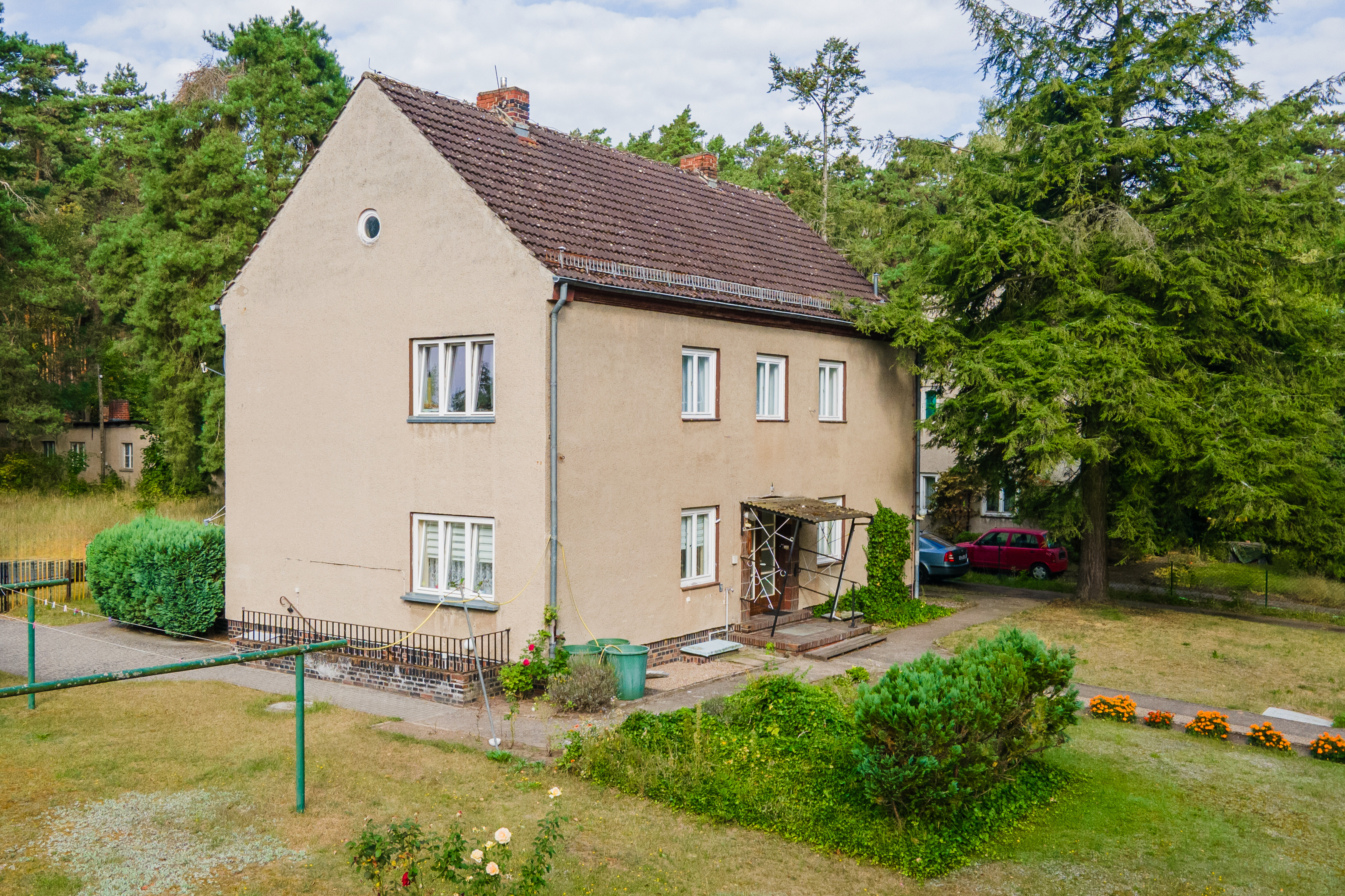 Mehrfamilienhaus zum Kauf 135.000 € 6 Zimmer 164,2 m²<br/>Wohnfläche 1.346 m²<br/>Grundstück Hohensaaten Bad Freienwalde (Oder) 16259