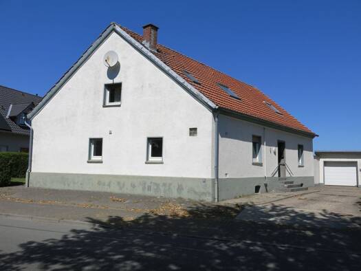 Einfamilienhaus zum Kauf 194.900 € 4 Zimmer 146 m² 2.077 m² Grundstück Ruhne Ense 59469