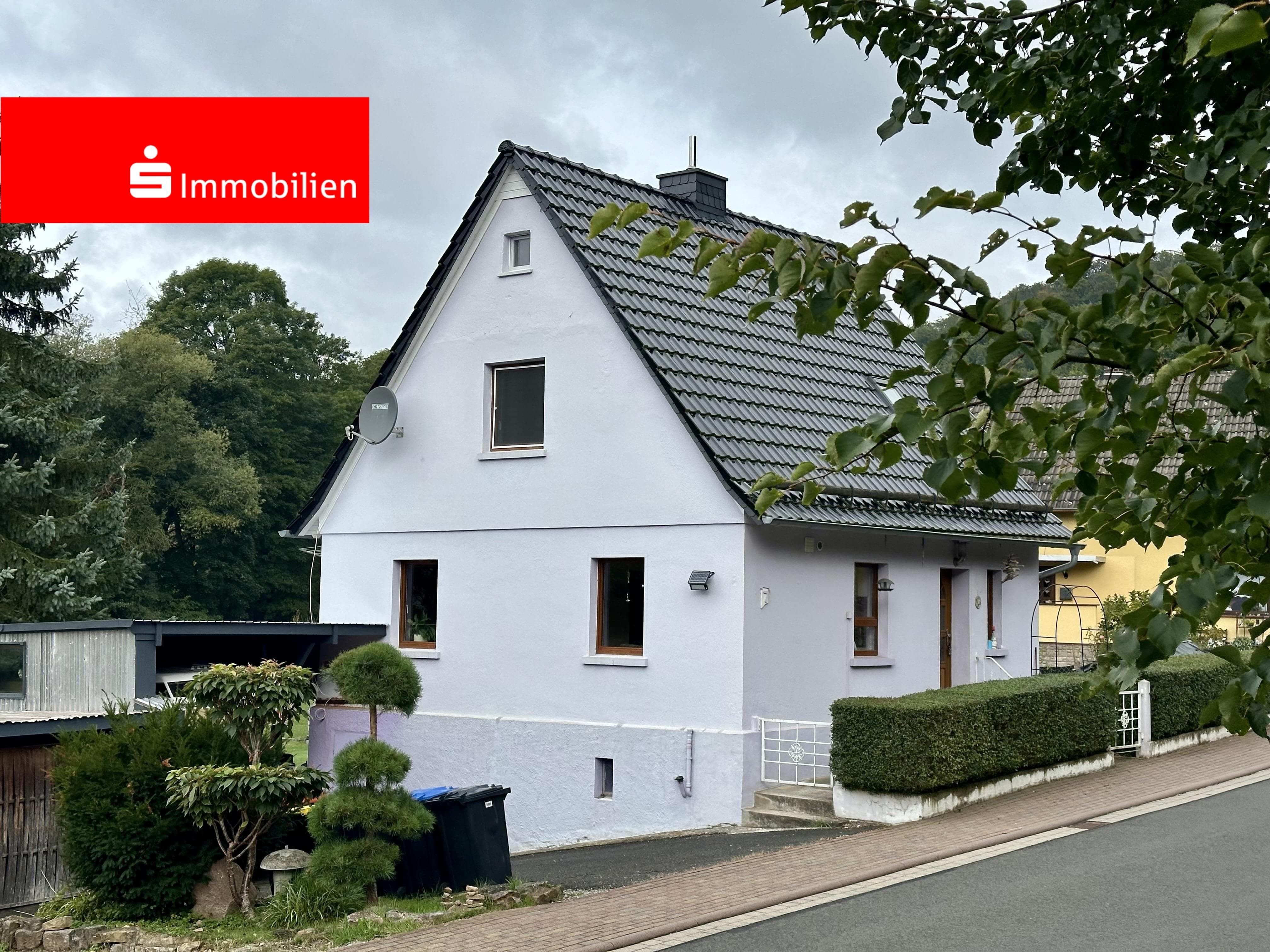 Einfamilienhaus zum Kauf 145.000 € 3,5 Zimmer 85 m²<br/>Wohnfläche 1.626 m²<br/>Grundstück ab sofort<br/>Verfügbarkeit Herleshausen Herleshausen 37293