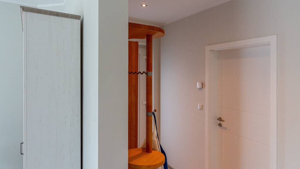 Wohnung zur Miete Wohnen auf Zeit 1.350 € 3 Zimmer 94 m² frei ab 02.10.2026 Rhede Rhede (Ems) 26899