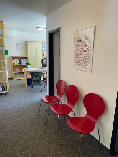 Bürofläche zur Miete provisionsfrei 350 € 143 m² Bürofläche Holstenplatz Wahlbezirk 09 Elmshorn 25335
