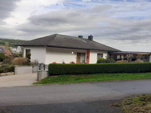 Bungalow zum Kauf 485.000 € 5 Zimmer 113 m² 2.163 m² Grundstück Stübach Diespeck 91456