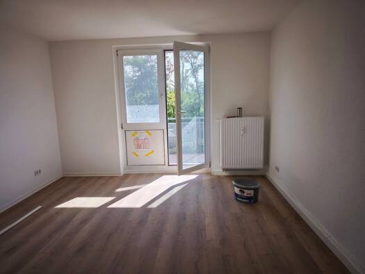 Wohnung zur Miete 310 € 2 Zimmer 44,2 m² 3. Geschoss frei ab 01.10.2026 Straße des Friedens 88 Merseburg Merseburg 06217