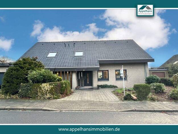 Einfamilienhaus zum Kauf 445.000 € 8 Zimmer 286,1 m² 934 m² Grundstück Kloster Oesede Georgsmarienhütte 49124