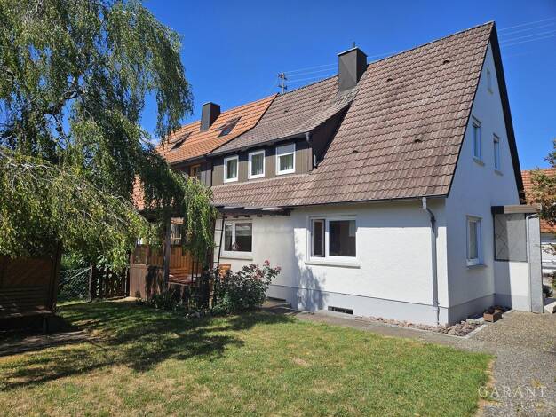 Doppelhaushälfte zum Kauf 309.000 € 5,5 Zimmer 102 m² 787 m² Grundstück frei ab sofort Endingen Balingen 72336