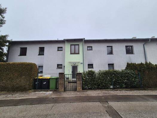 Wohnung zur Miete 490 € 2 Zimmer 68 m² 1. Geschoss Ternitz 2630