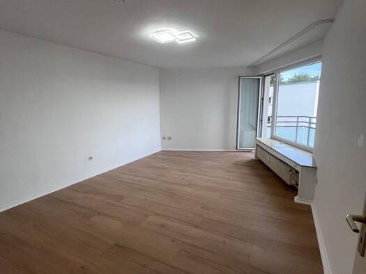 Wohnung zur Miete 780 € 2 Zimmer 57 m² Geschoss 6/7 frei ab sofort West Kassel 34119