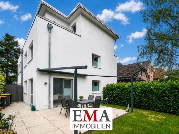 Doppelhaushälfte zur Miete 2.530 € 5 Zimmer 115 m² 180 m² Grundstück frei ab 01.11.2026 Niendorf Hamburg 22455