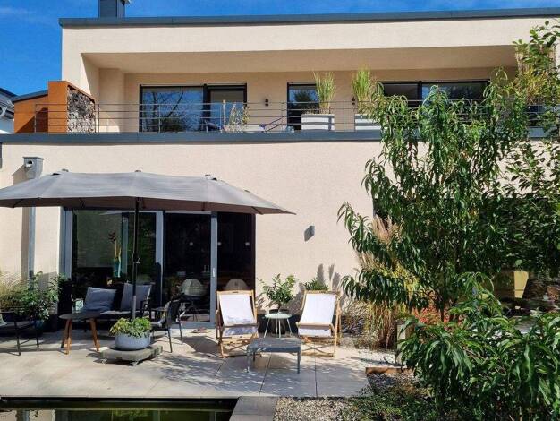 Einfamilienhaus zum Kauf provisionsfrei 745.000 € 4 Zimmer 196 m² 556 m² Grundstück Nümbrecht 51588