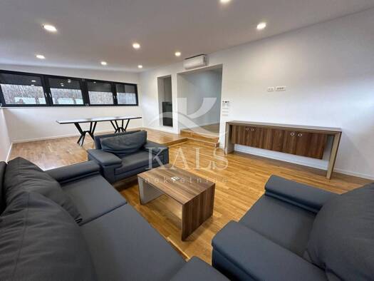 Wohnung zum Kauf 298.000 € 4 Zimmer 108 m² Geschoss 2/2 Gaišće, Sesvete Zagreb 10000