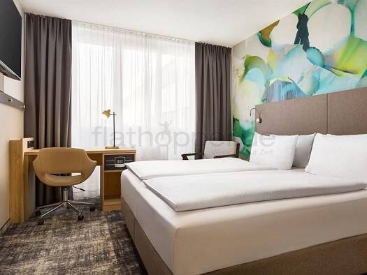 Wohnung zur Miete auf Zeit 2.400 € 1 Zimmer 25 m² frei ab 01.11.2026 Trudering-Riem München 81829