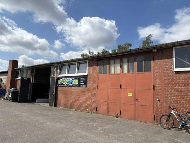 Lagerhalle zur Miete provisionsfrei 1.399 € 243 m² Lagerfläche Landau Landau in der Pfalz 76829