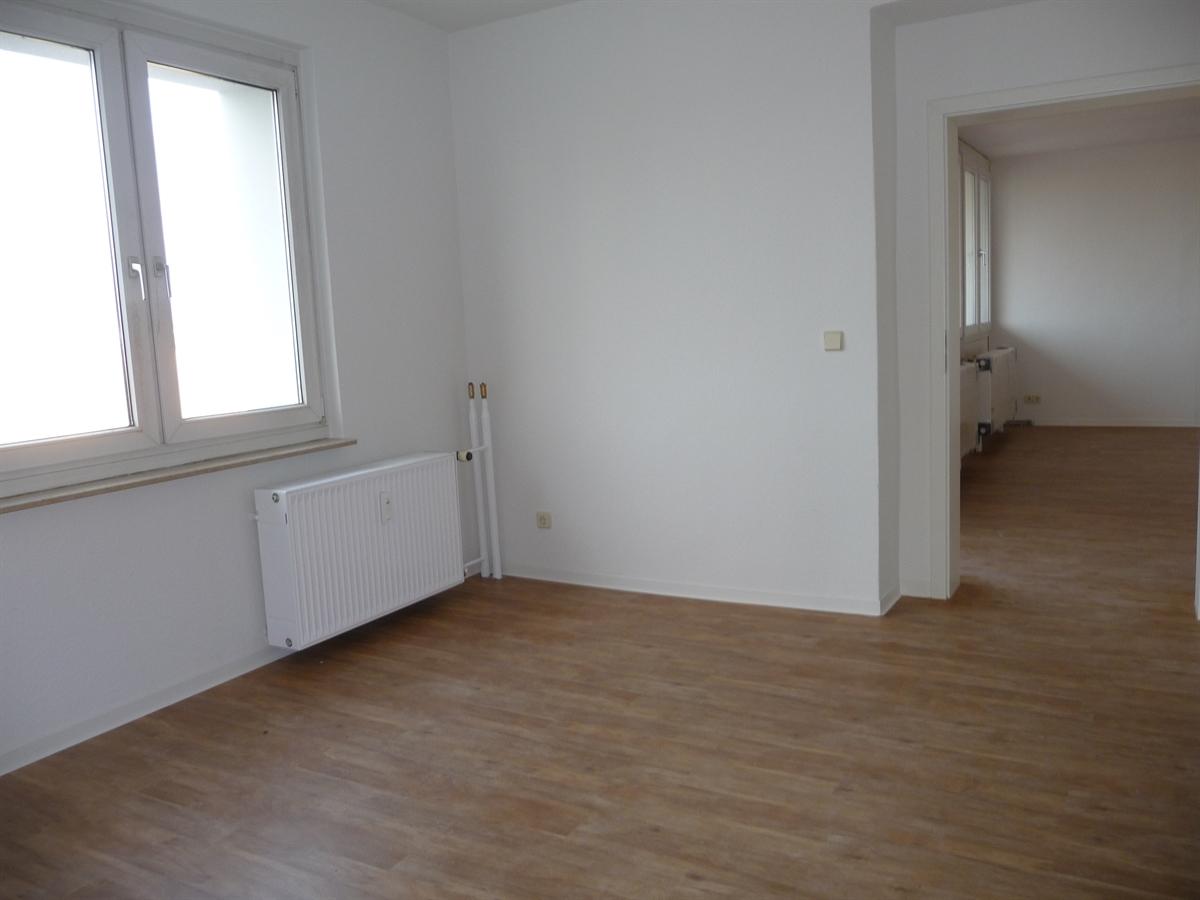 Wohnung zum Kauf provisionsfrei 120.000 € 2 Zimmer 86 m²<br/>Wohnfläche ab sofort<br/>Verfügbarkeit Askanische Str. Innerstädtischer Bereich Mitte 24 Dessau-Roßlau 06844