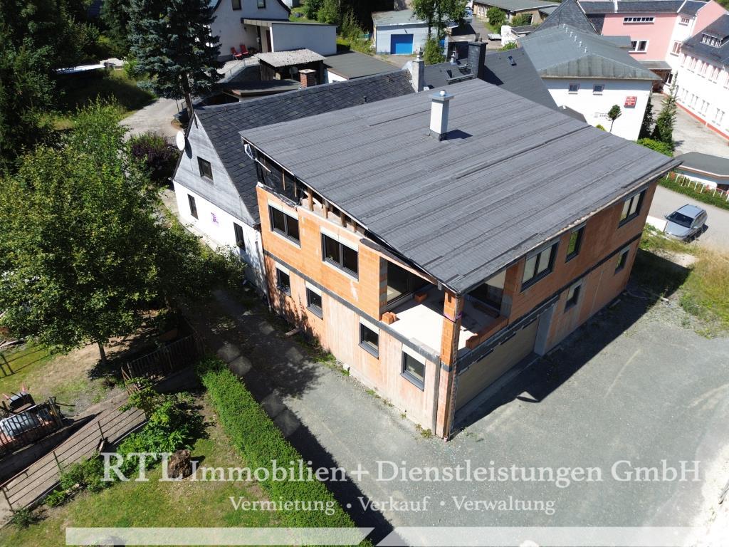 Einfamilienhaus zum Kauf provisionsfrei 249.900 € 9 Zimmer 238 m²<br/>Wohnfläche 776 m²<br/>Grundstück ab sofort<br/>Verfügbarkeit Lobenstein Bad Lobenstein 07356