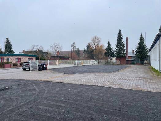 Grundstück zur Miete provisionsfrei 2.000 m² Grundstück St. Gertrud Lübeck 23568